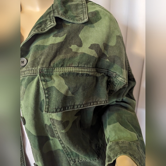 Topshop Oversized Camo Jacket - Picture 1 of 9